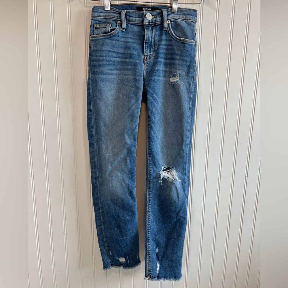 Hudson Jeans Blue Ripped distressed‎ cropped Jeans size 25